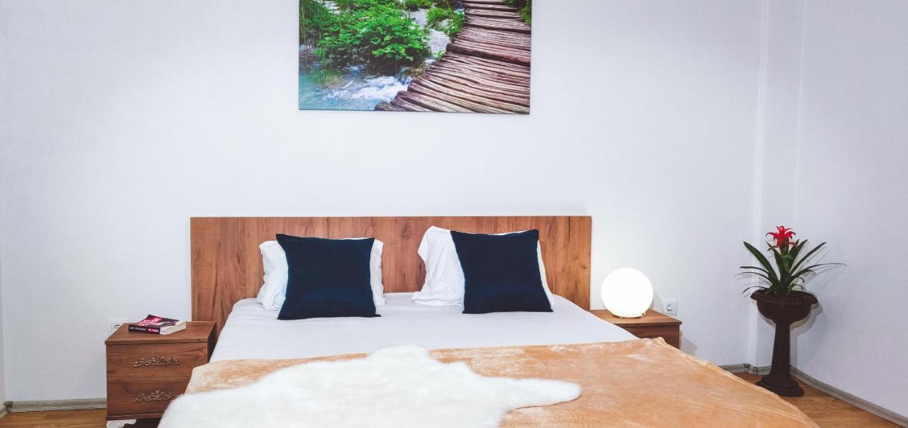 Studio Apartment In Center With Panoramic Old Town View Prizren Exterior photo